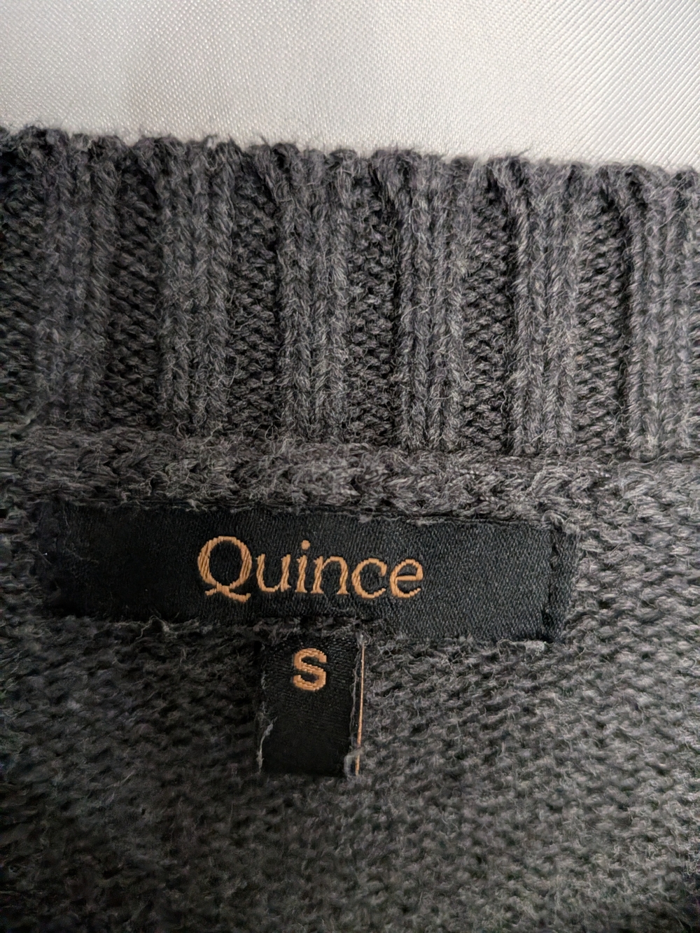 Quince 100% Organic Cotton Boyfriend Crewneck Sweater Charcoal Small - Picture 3 of 6
